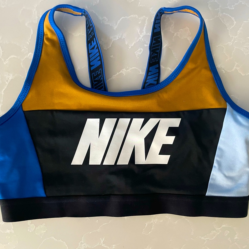 Nike Dri-Fit Sports Bra